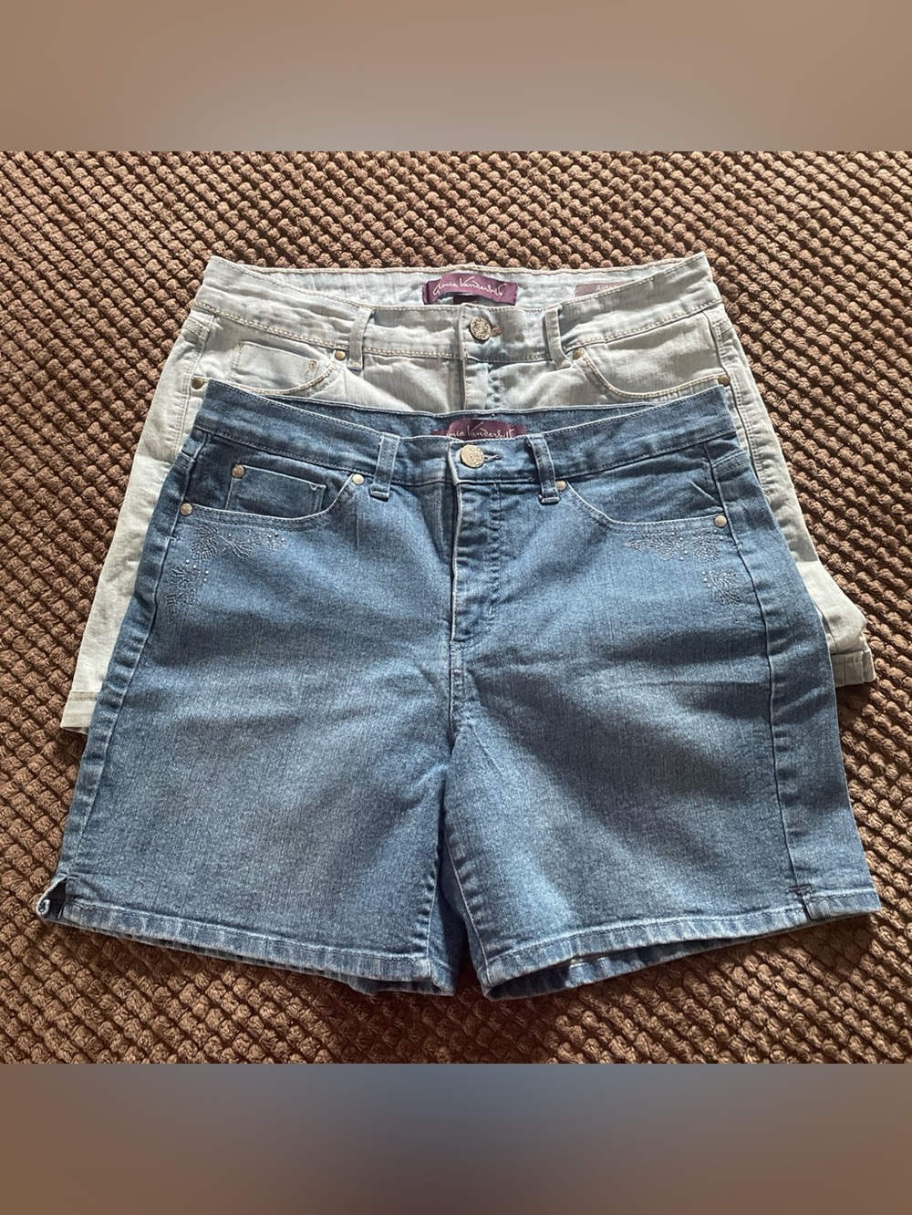 Gloria Vanderbilt Women’s Alana & Aiden Denim Shorts 10 Lot of Two